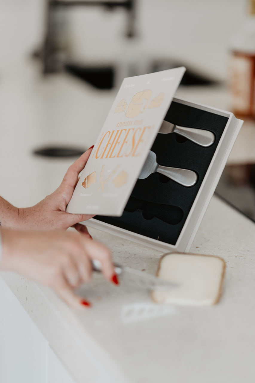 Livre - kit - accessoires - Cheese